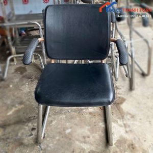 Ghế Chân Quỳ Bọc Da Đen Lưng Trung