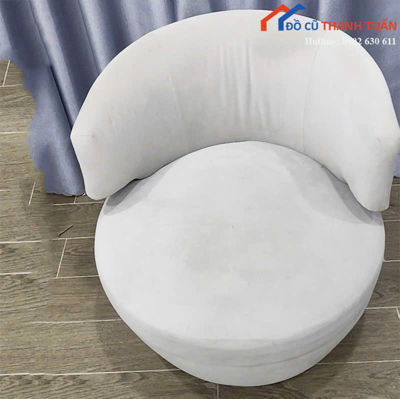 Ghế Thư Giãn Cũ Tựa Lưng Cong Ôm Tròn