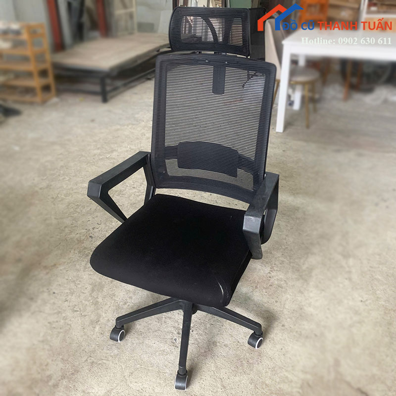 ghe-xoay-van-phong-cu-lung-luoi-den-co-tua-dau-5 Ghế Xoay Văn Phòng Cũ Lưng Lưới Đen Có Tựa Đầu