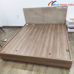 giuong-ngu-1m8-cu-co-dau-giuong-boc-nem-1-300x300 Thanh Lý Đồ Nội Thất Cũ - Chuyên Mua Bán Bàn Ghế Cũ Giá Tốt Nhất