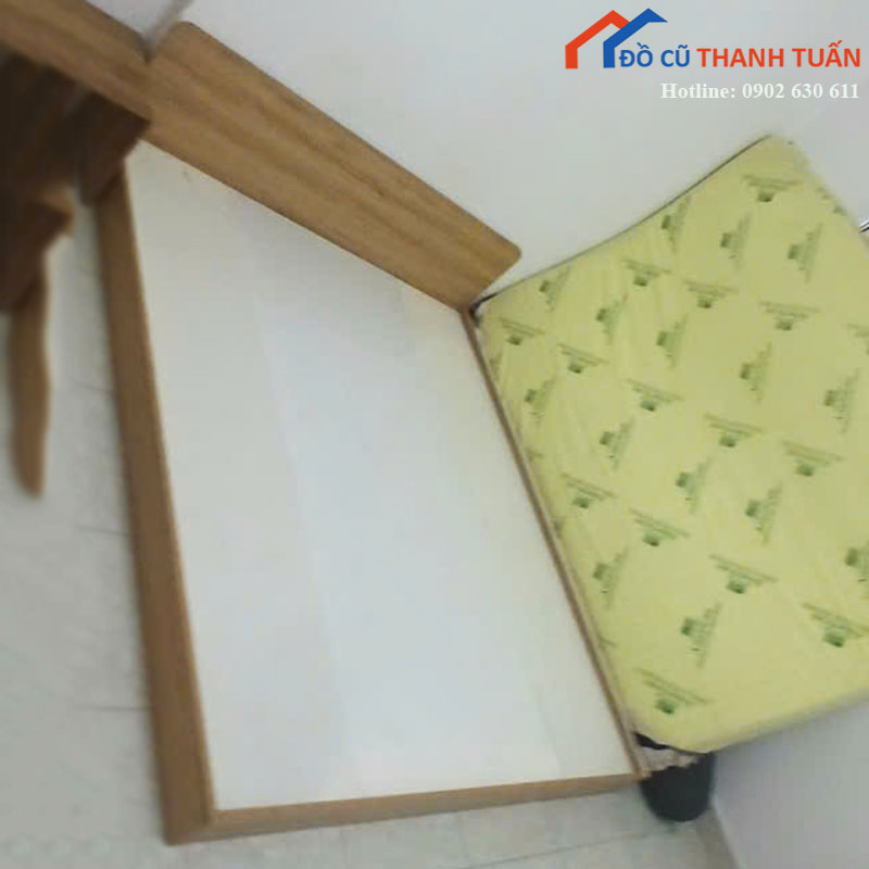 giuong-ngu-cu-go-cong-nghiep-mau-van-go-phoi-trang-1 Giường Ngủ Cũ Gỗ Công Nghiệp Màu Vân Gỗ Phối Trắng