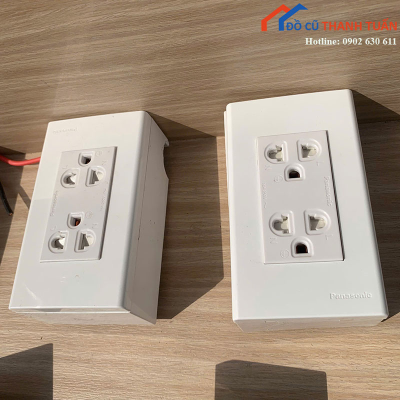 o-cam-dien-cu-mau-trang-loai-3-lo-cam-da-nang-4 Ổ Cắm Điện Cũ Màu Trắng Loại 3 Lỗ Cắm Đa Năng