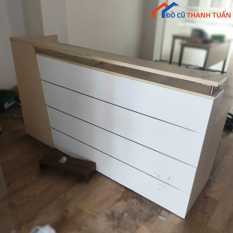 Quầy Lễ Tân Cũ 2m Màu Trắng Vân Gỗ