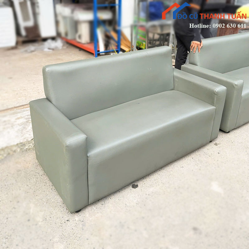 sofa-bang-boc-da-cu-thiet-ke-gon-gang-1 Sofa Băng Bọc Da Cũ Thiết Kế Gọn Gàng