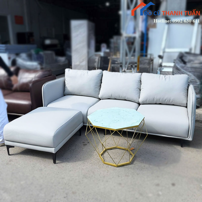sofa-bang-boc-da-nhieu-mau-kem-don-va-ban-tra-moi-99 (6) Sofa Băng Bọc Da Nhiều Màu Kèm Đôn Và Bàn Trà Mới 99%