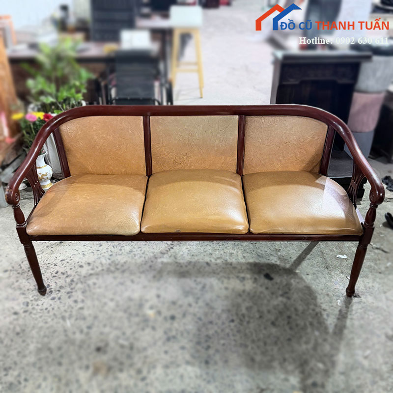 sofa-bang-go-khung-chan-tu-nhien-boc-dem-cu-1 Sofa Băng Gỗ Khung Chân Tự Nhiên Bọc Đệm Cũ