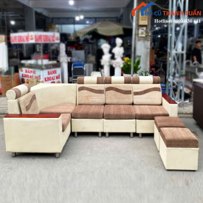 Sofa Góc Chữ L Kèm 2 Ghế Đôn Màu Kem Nâu Mới 90%