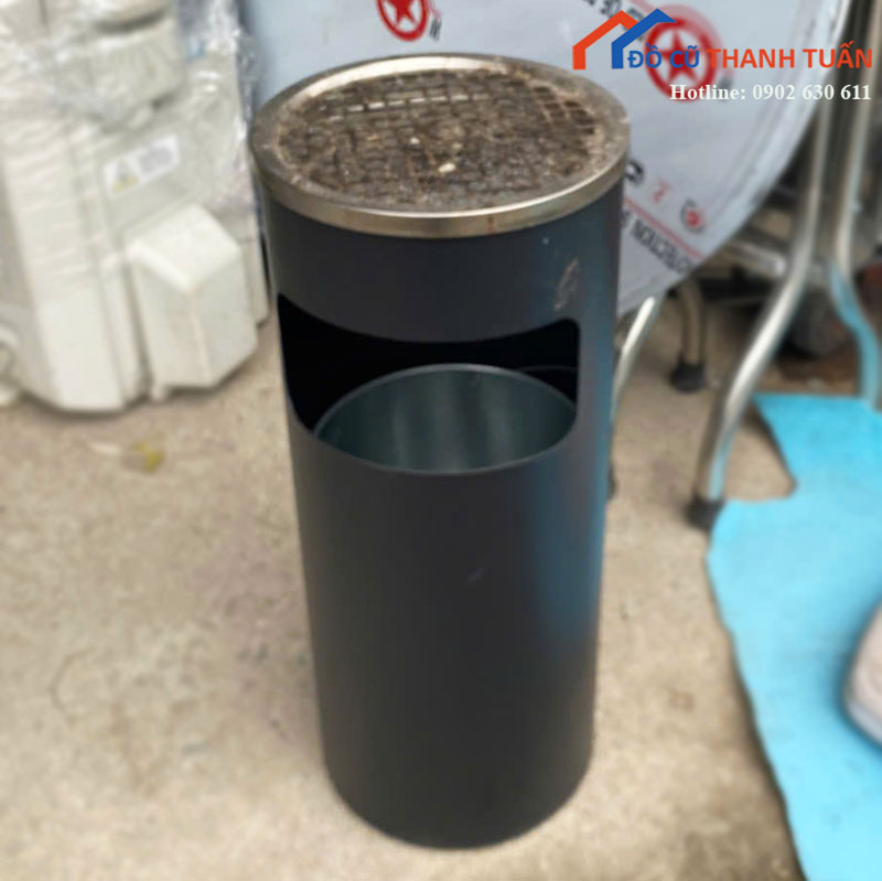 thung-rac-inox-tron-co-gat-tan-cu Thùng Rác Inox Tròn Có Gạt Tàn Cũ