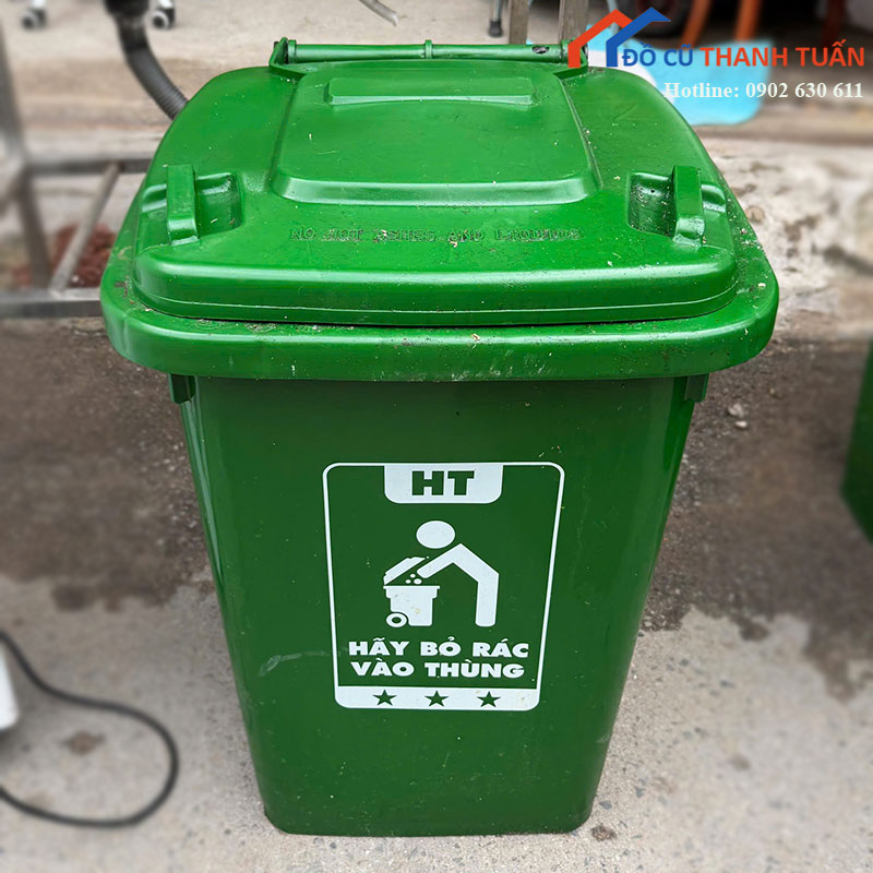 Thùng Rác Nhựa Lớn Có Nắp Đậy Cũ