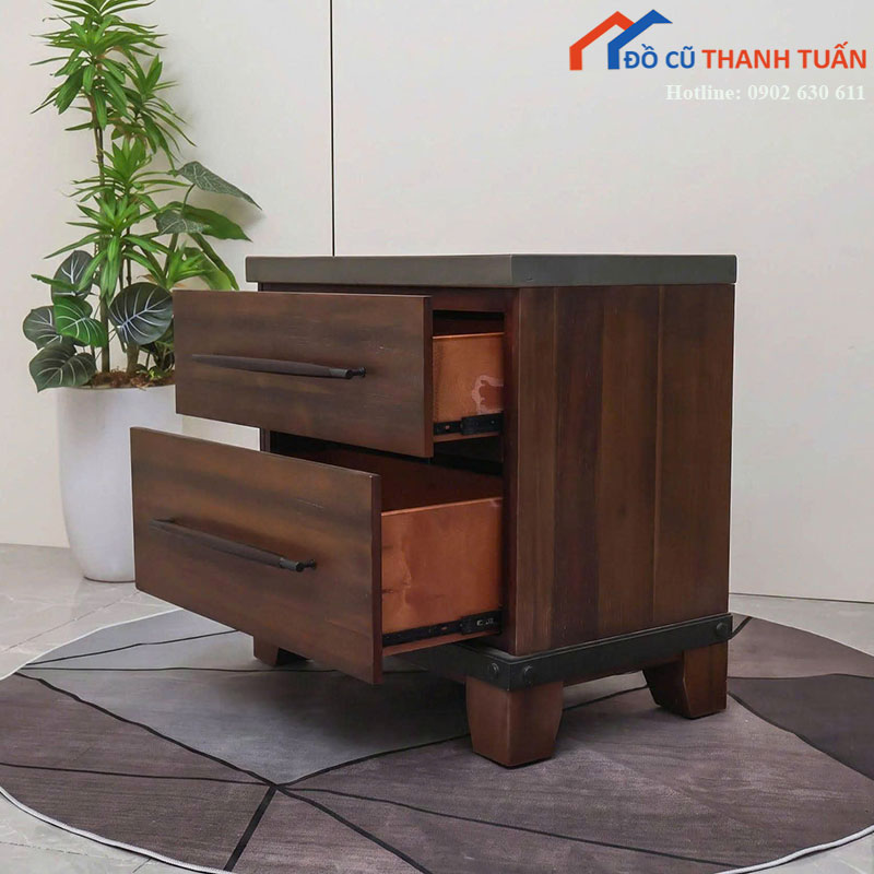 tu-dau-giuong-2-ngan-keo-thanh-ly-moi-99-3 Tủ Đầu Giường 2 Ngăn Kéo Thanh Lý Mới 99%
