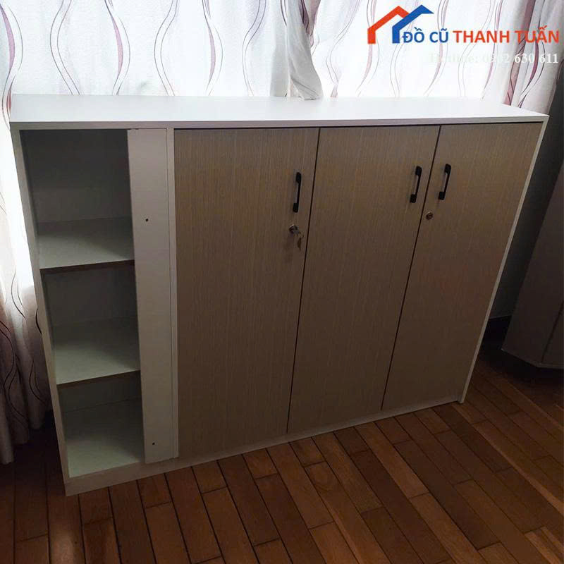 tu-ho-so-van-phong-cu-3-canh-co-khoa-2 Tủ Hồ Sơ Văn Phòng Cũ 3 Cánh Có Khóa