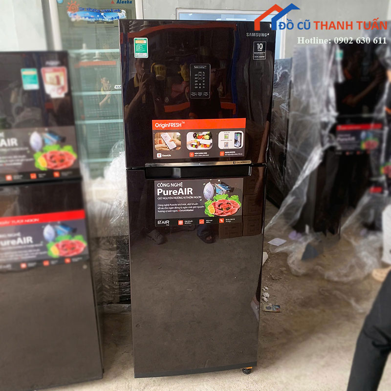 tu-lanh-panasonic-2-canh-cu-nhieu-khay-chua-2 Tủ Lạnh Panasonic 2 Cánh Cũ Nhiều Khay Chứa