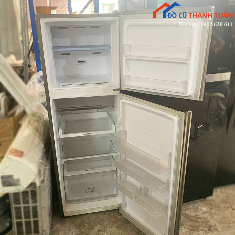 tu-lanh-panasonic-gia-dinh-cu-de-sap-xep-thuc-pham-1 Tủ Lạnh Panasonic Gia Đình Cũ Dễ Sắp Xếp Thực Phẩm
