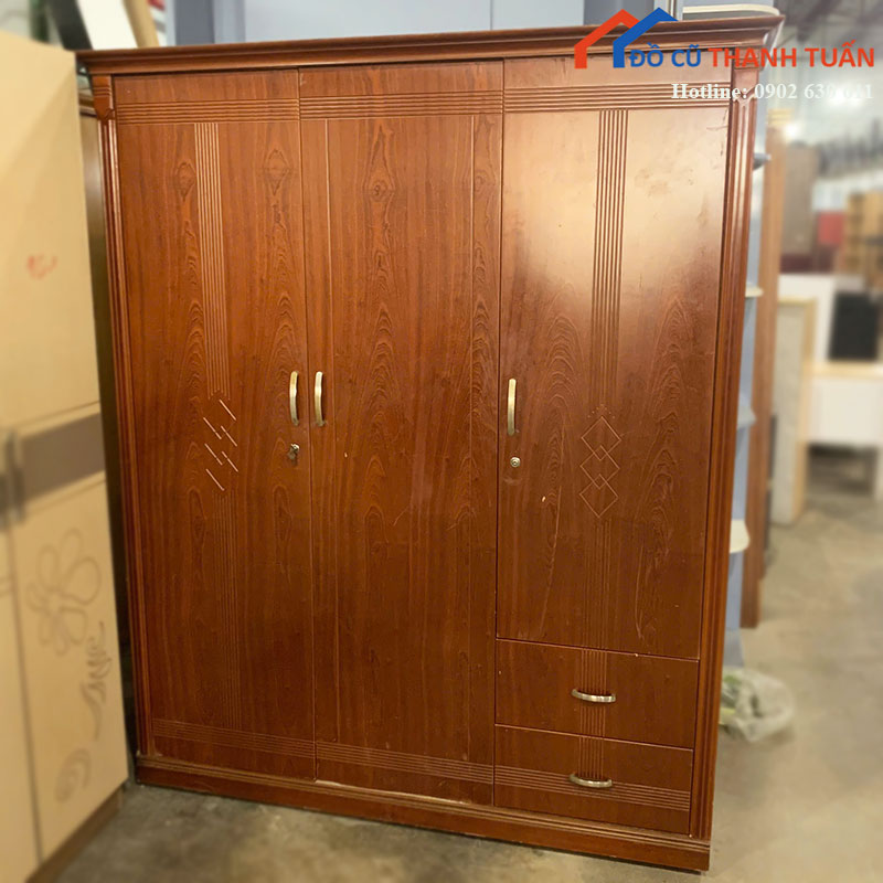 tu-quan-ao-4-canh-cu-go-cong-nghiep-2-2-1 Thanh Lý Đồ Nội Thất Cũ - Chuyên Mua Bán Bàn Ghế Cũ Giá Tốt Nhất