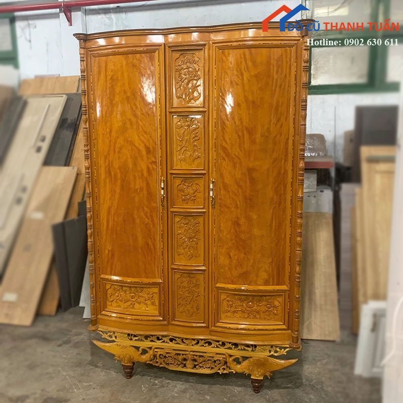 tu-quan-ao-go-cu-2-canh-cham-khac-hoa-van-3 Thanh Lý Đồ Nội Thất Cũ - Chuyên Mua Bán Bàn Ghế Cũ Giá Tốt Nhất