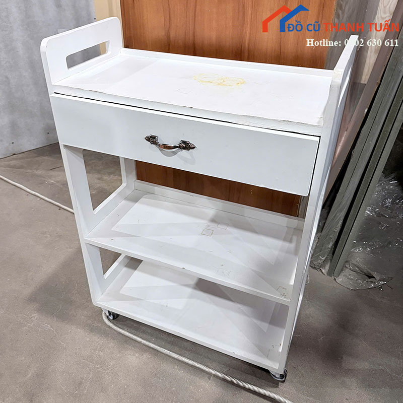 xe-day-spa-cu-3-tang-mau-trang-co-ngan-keo-4 Xe Đẩy Spa Cũ 3 Tầng Màu Trắng Có Ngăn Kéo