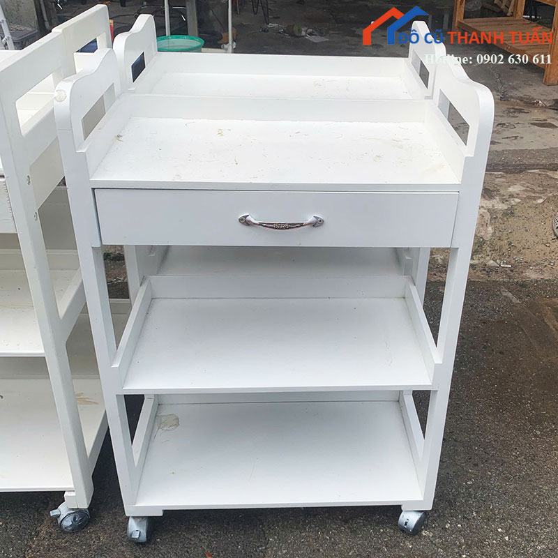 xe-day-spa-cu-3-tang-mau-trang-co-ngan-keo-5 Xe Đẩy Spa Cũ 3 Tầng Màu Trắng Có Ngăn Kéo